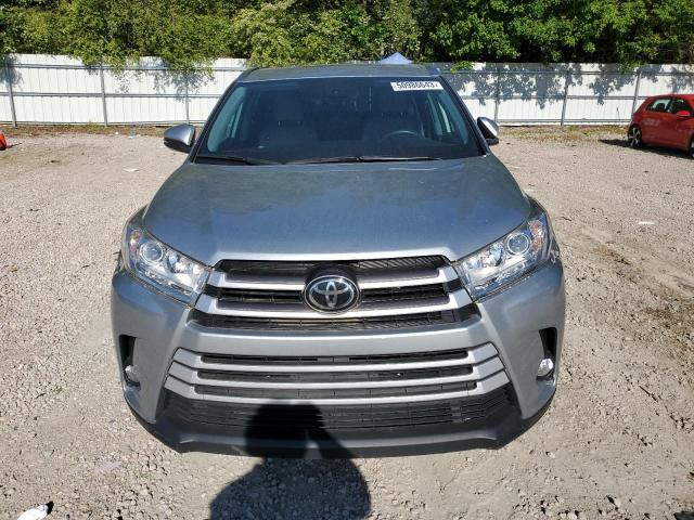 Photo 5 from auction – 2019 TOYOTA HIGHLANDER with VIN 5TDJZRFH6KS612599