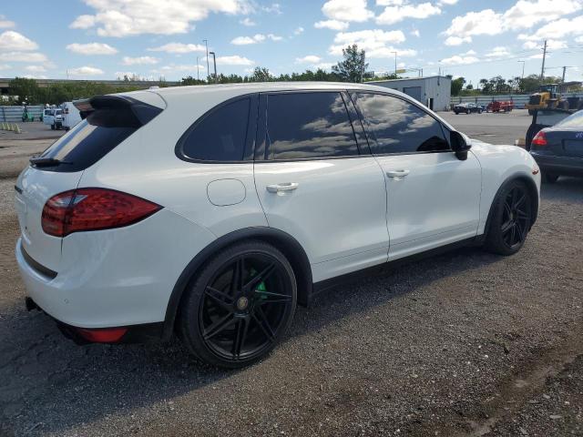Photo 3 from auction – 2011 PORSCHE CAYENNE TU with VIN WP1AC2A20BLA85364