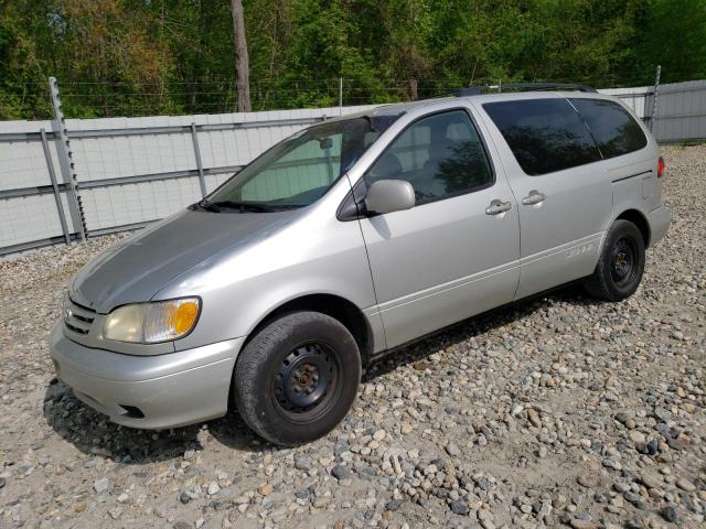 TOYOTA SIENNA LE 2003 with VIN 4T3ZF13C23U555498 - Photo from auction