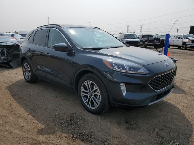 Photo 4 from auction – 2022 FORD ESCAPE SEL with VIN 1FMCU9CZ4NUB48261