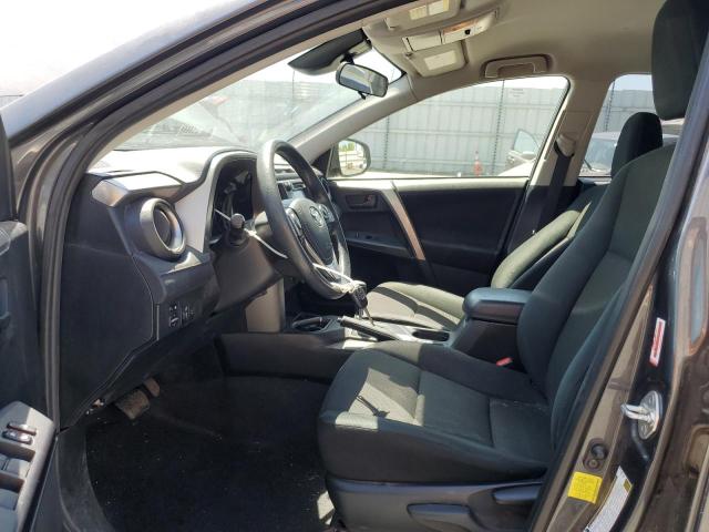 Photo 7 from auction – 2018 TOYOTA RAV4 LE with VIN JTMZFREV8JJ746416