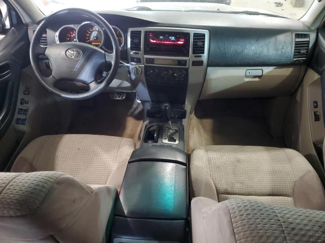 Photo 8 from auction – 2005 TOYOTA 4RUNNER SR with VIN JTEBT14RX50047067