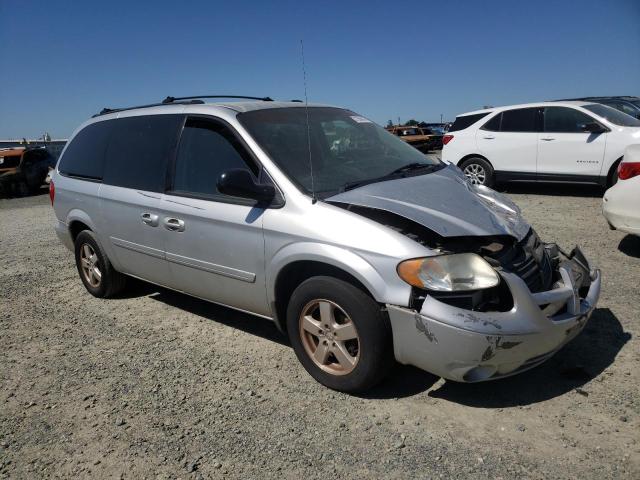 Photo 4 from auction – 2005 DODGE GRAND CARA with VIN 2D8GP44L55R268997