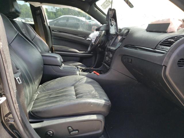 Photo 7 from auction – 2019 CHRYSLER 300 S with VIN 2C3CCABG1KH686718