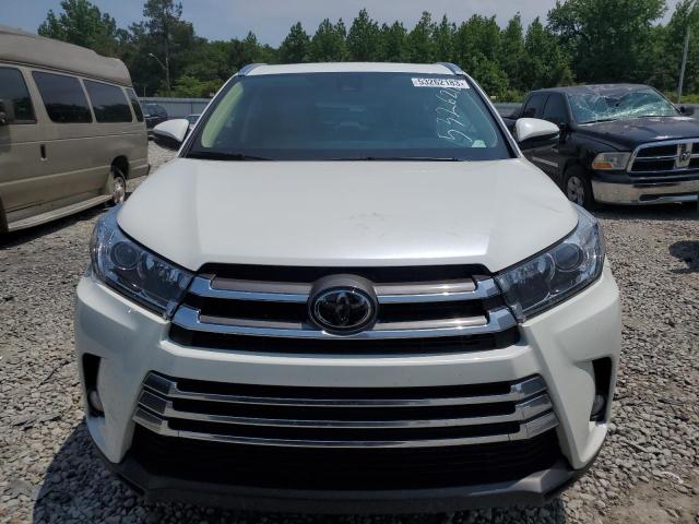 Photo 5 from auction – 2018 TOYOTA HIGHLANDER with VIN 5TDDZRFH9JS909510