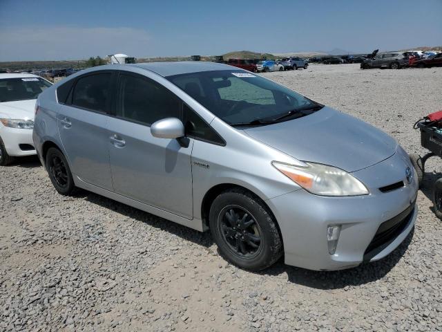 Photo 4 from auction – 2013 TOYOTA PRIUS with VIN JTDKN3DU4D5583822