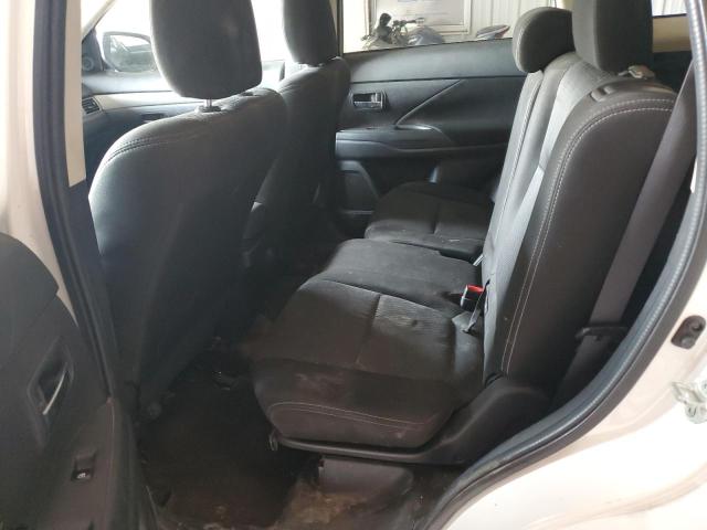 Photo 11 from auction – 2018 MITSUBISHI OUTLANDER with VIN JA4AD3A33JZ032886