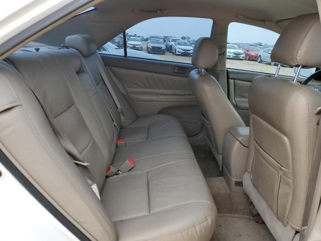 Photo 10 from auction – 2004 TOYOTA CAMRY LE with VIN 4T1BE32K94U356029