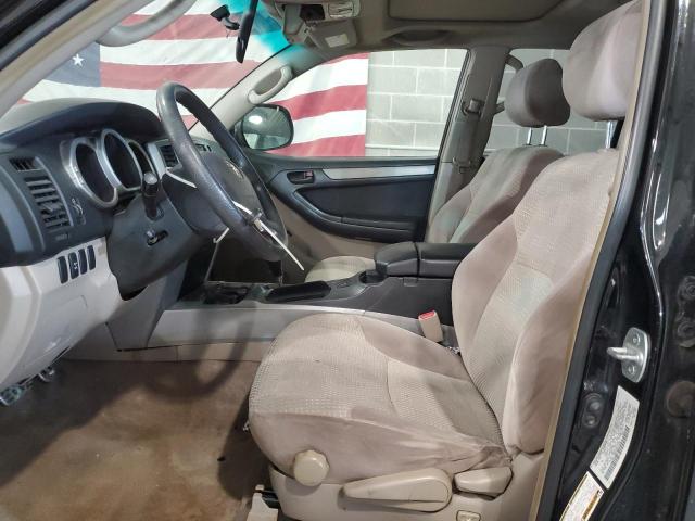 Photo 7 from auction – 2005 TOYOTA 4RUNNER SR with VIN JTEBT14RX50047067