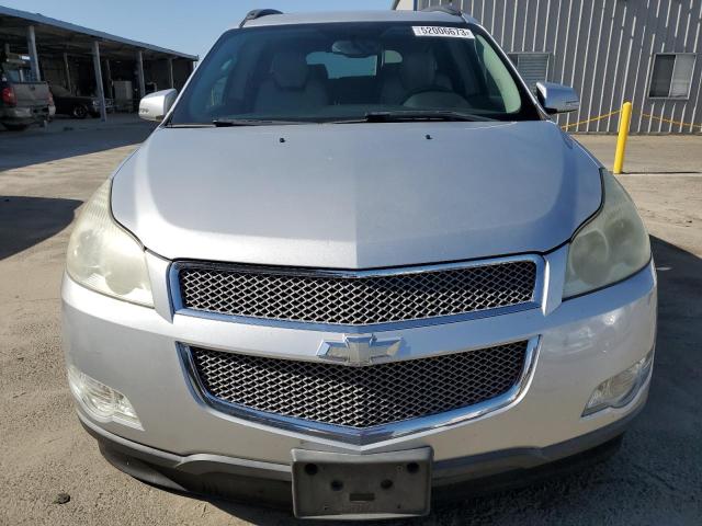 Photo 5 from auction – 2009 CHEVROLET TRAVERSE L with VIN 1GNEV33D69S104086