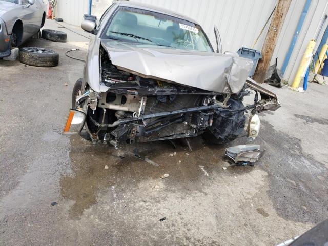 Photo 5 from auction – 2004 MERCURY GRAND MARQ with VIN 2MEFM75W34X618195