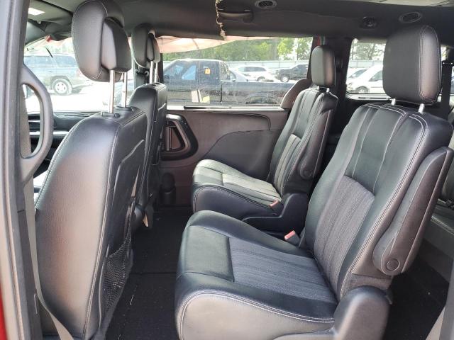 Photo 11 from auction – 2014 CHRYSLER TOWN & COU with VIN 2C4RC1HG3ER194946