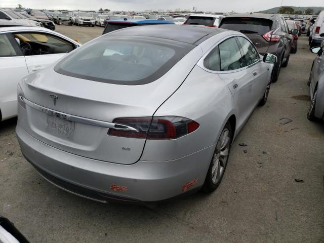 Photo 3 from auction – 2013 TESLA MODEL S with VIN 5YJSA1CN4DFP21898