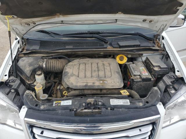 Photo 12 from auction – 2014 CHRYSLER TOWN & COU with VIN 2C4RC1CG3ER248995