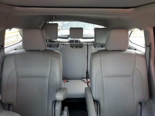 Photo 10 from auction – 2016 TOYOTA HIGHLANDER with VIN 5TDDCRFHXGS015395