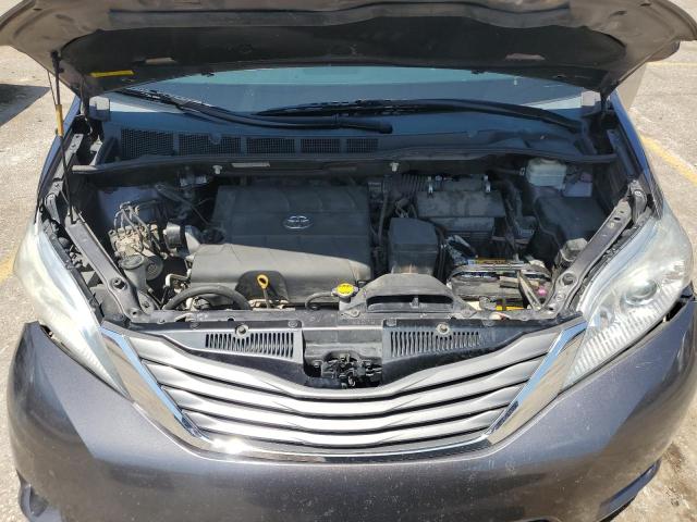 Photo 12 from auction – 2012 TOYOTA SIENNA XLE with VIN 5TDYK3DCXCS270261