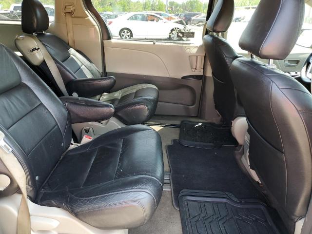 Photo 11 from auction – 2015 TOYOTA SIENNA LE with VIN 5TDKK3DC4FS599290