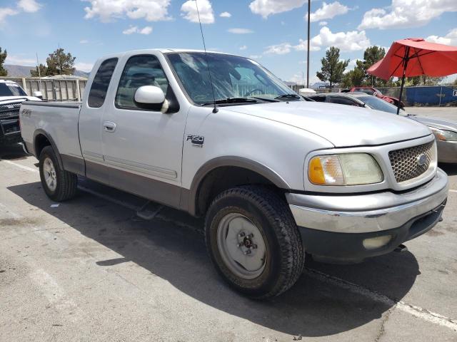 Photo 4 from auction – 2002 FORD F150 with VIN 1FTRX18W72KD88417