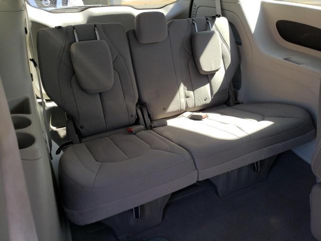 Photo 10 from auction – 2017 CHRYSLER PACIFICA T with VIN 2C4RC1DG1HR723272