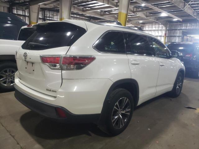 Photo 3 from auction – 2016 TOYOTA HIGHLANDER with VIN 5TDJKRFH6GS337585