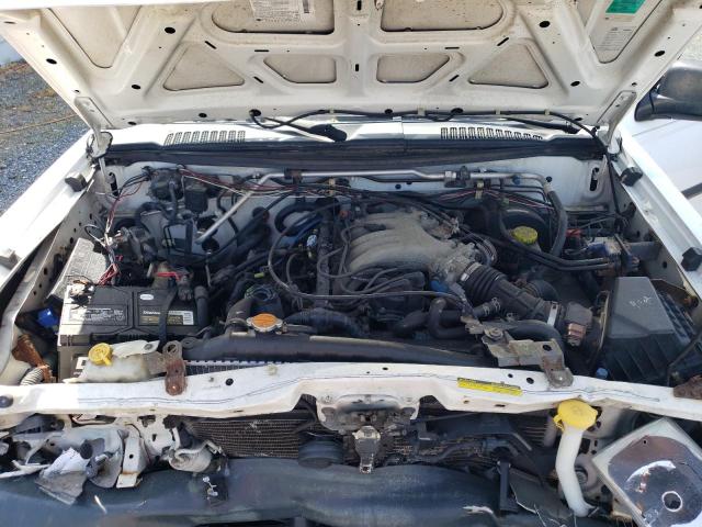 Photo 12 from auction – 2001 NISSAN XTERRA XE with VIN 5N1ED28Y51C522425