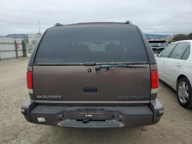 Photo 6 from auction – 1998 CHEVROLET BLAZER with VIN 1GNDT13W0W2125874