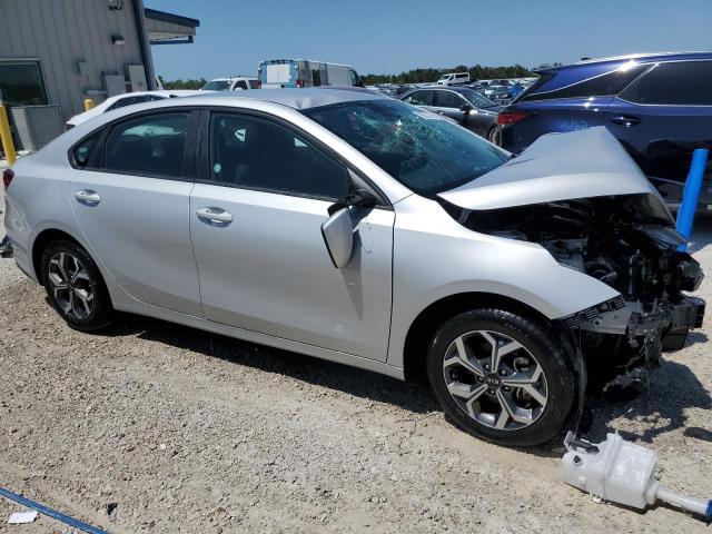 Photo 4 from auction – 2021 KIA FORTE FE with VIN 3KPF24AD5ME305746