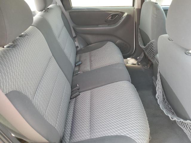 Photo 10 from auction – 2004 FORD ESCAPE XLS with VIN 1FMYU93194KA21855