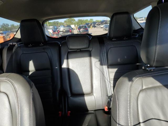 Photo 10 from auction – 2018 FORD ESCAPE SEL with VIN 1FMCU9HD6JUB05466