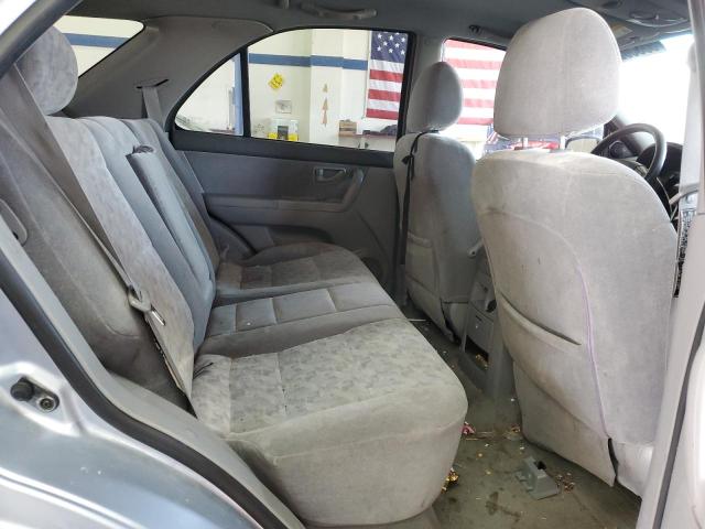 Photo 11 from auction – 2004 KIA SORENTO S with VIN KNDJC733845328527