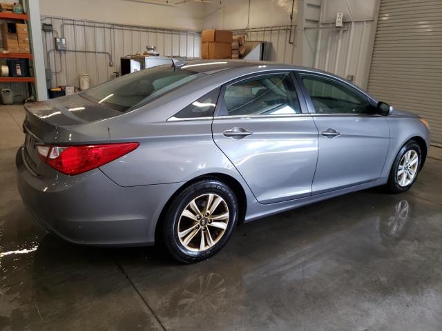 Photo 3 from auction – 2013 HYUNDAI SONATA GLS with VIN 5NPEB4AC6DH690586