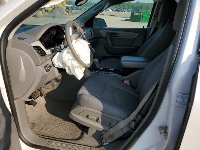 Photo 7 from auction – 2017 CHEVROLET TRAVERSE L with VIN 1GNKRGKD6HJ162963