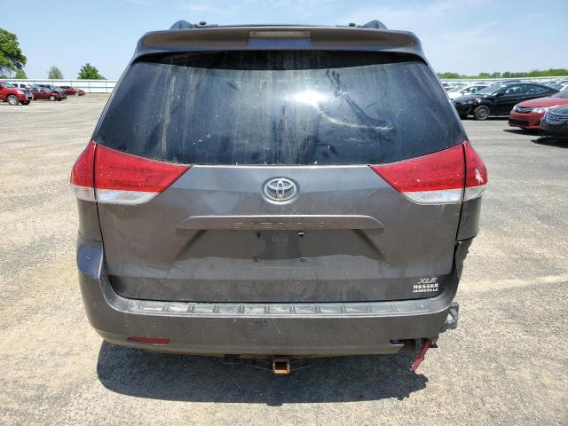 Photo 6 from auction – 2011 TOYOTA SIENNA XLE with VIN 5TDYK3DC1BS052353