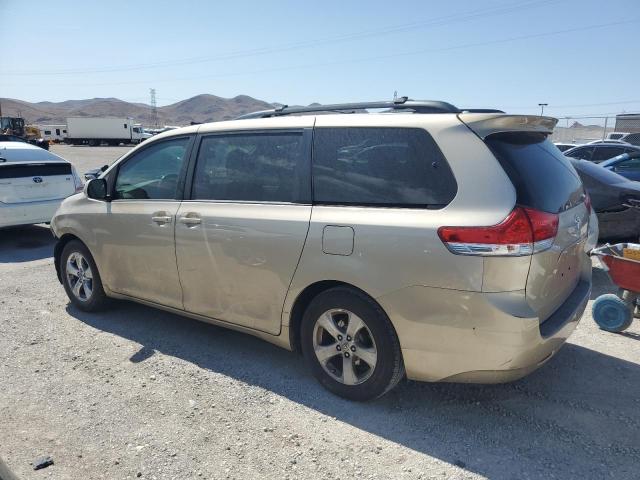 Photo 2 from auction – 2013 TOYOTA SIENNA LE with VIN 5TDKK3DC0DS356217