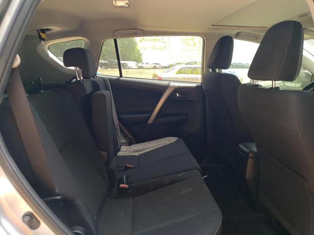 Photo 11 from auction – 2017 TOYOTA RAV4 XLE with VIN 2T3RFREV2HW643570