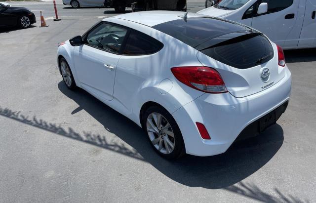 Foto 3 de la subasta – 2017 HYUNDAI VELOSTER con VIN KMHTC6AD3HU306196