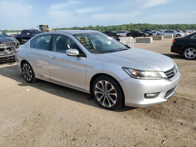 Photo 4 from auction – 2015 HONDA ACCORD SPO with VIN 1HGCR2F5XFA095950