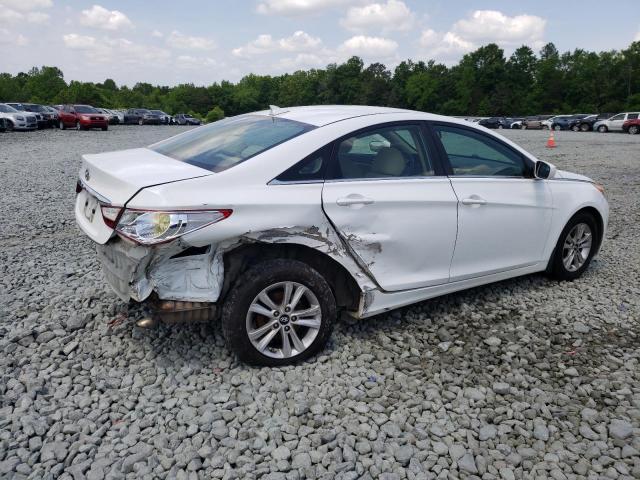 Photo 3 from auction – 2012 HYUNDAI SONATA GLS with VIN 5NPEB4AC5CH440173