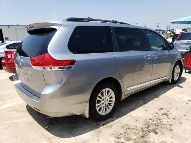 Photo 3 from auction – 2012 TOYOTA SIENNA XLE with VIN 5TDYK3DC8CS190280
