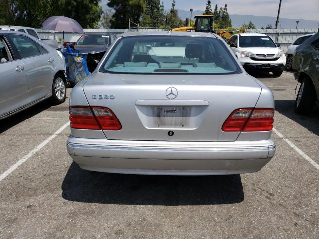 Photo 6 from auction – 2000 MERCEDES-BENZ E 320 with VIN WDBJF65J4YB008897