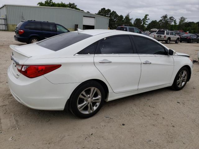 Photo 3 from auction – 2013 HYUNDAI SONATA SE with VIN 5NPEC4AC3DH625997