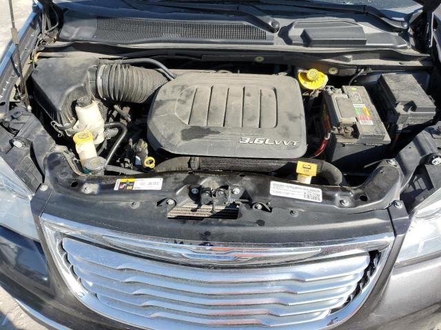 Photo 12 from auction – 2015 CHRYSLER TOWN & COU with VIN 2C4RC1BG7FR644611