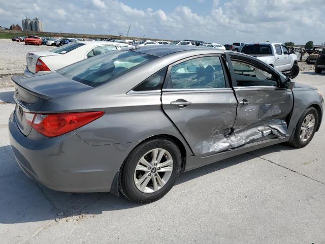 Photo 3 from auction – 2013 HYUNDAI SONATA GLS with VIN 5NPEB4AC3DH627414