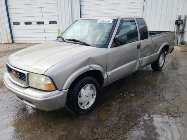 GMC SONOMA 2002 with VIN 1GTCS19W928217507 - Photo from auction