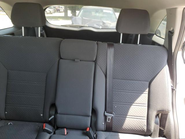Photo 10 from auction – 2018 KIA SORENTO LX with VIN 5XYPGDA38JG344911