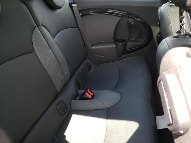 Zdjęcie 10 z aukcji – 2010 MINI COOPER CLU z VIN WMWML3C52ATX51521