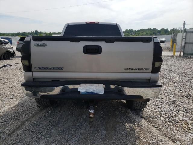 Photo 6 from auction – 2004 CHEVROLET SILVERADO with VIN 1GCEK19TX4Z143672