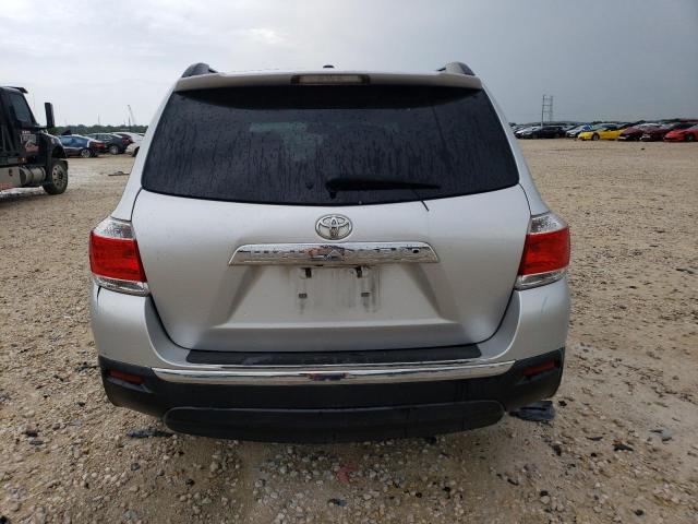 Photo 6 from auction – 2011 TOYOTA HIGHLANDER with VIN 5TDZK3EH7BS028914
