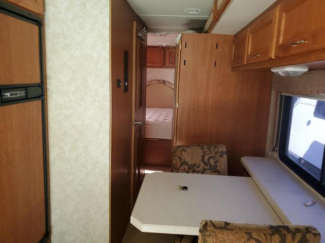 Photo 6 from auction – 2007 MONA 30SVE with VIN 5B4MP67G673420640