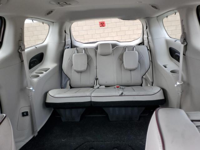 Photo 10 from auction – 2017 CHRYSLER PACIFICA L with VIN 2C4RC1GG6HR616262